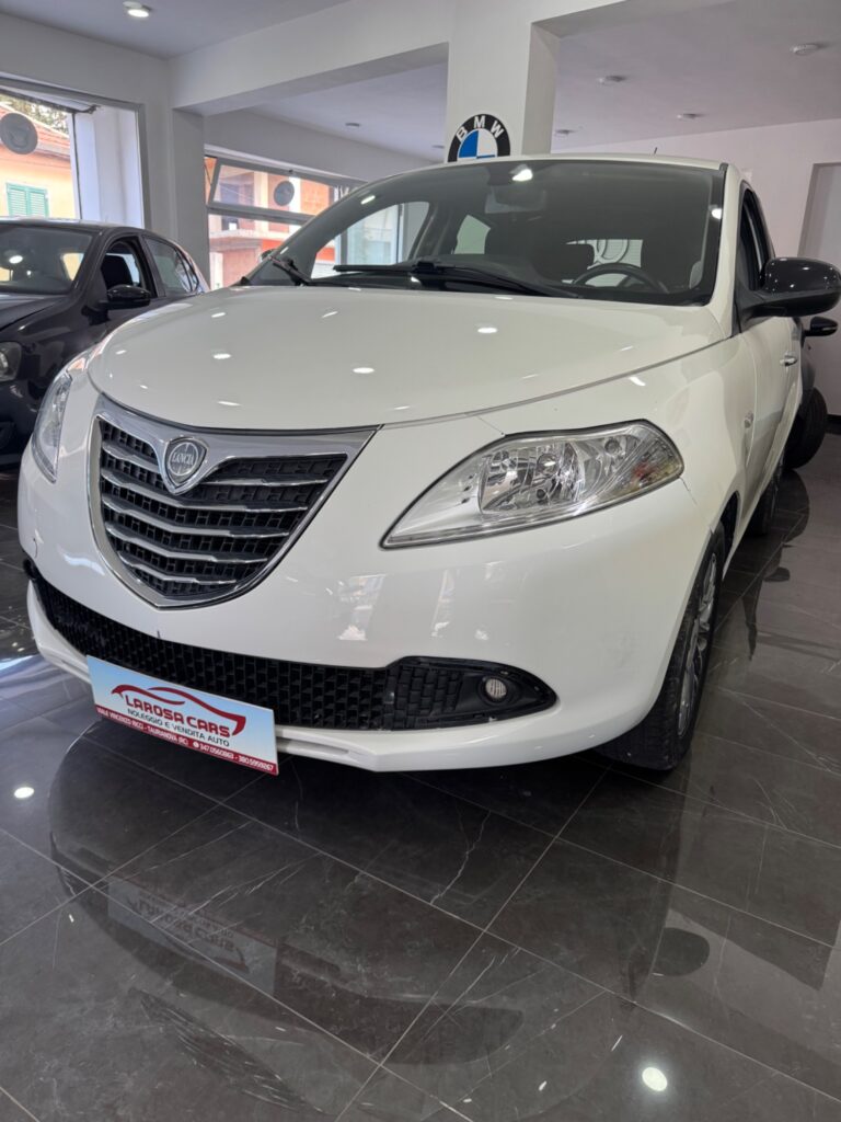 Lancia ypsilon 1.3 diesel