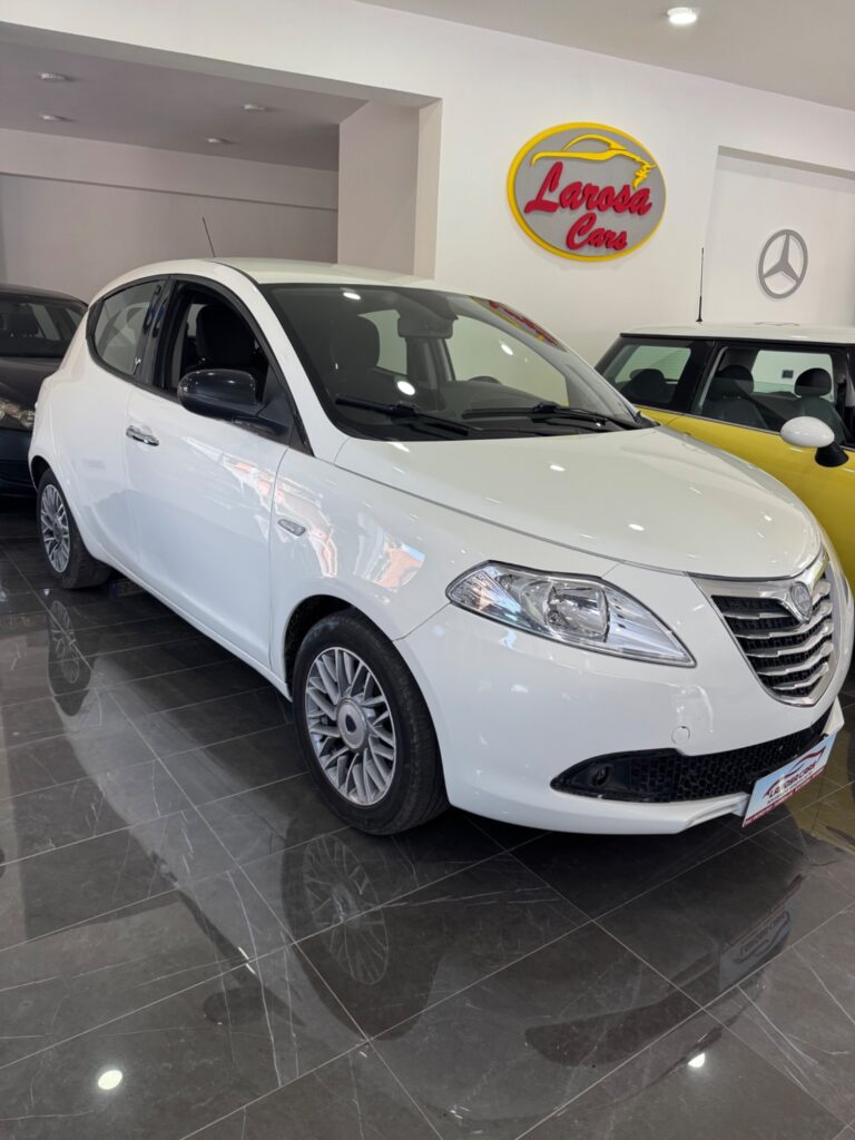Lancia ypsilon 1.3 diesel