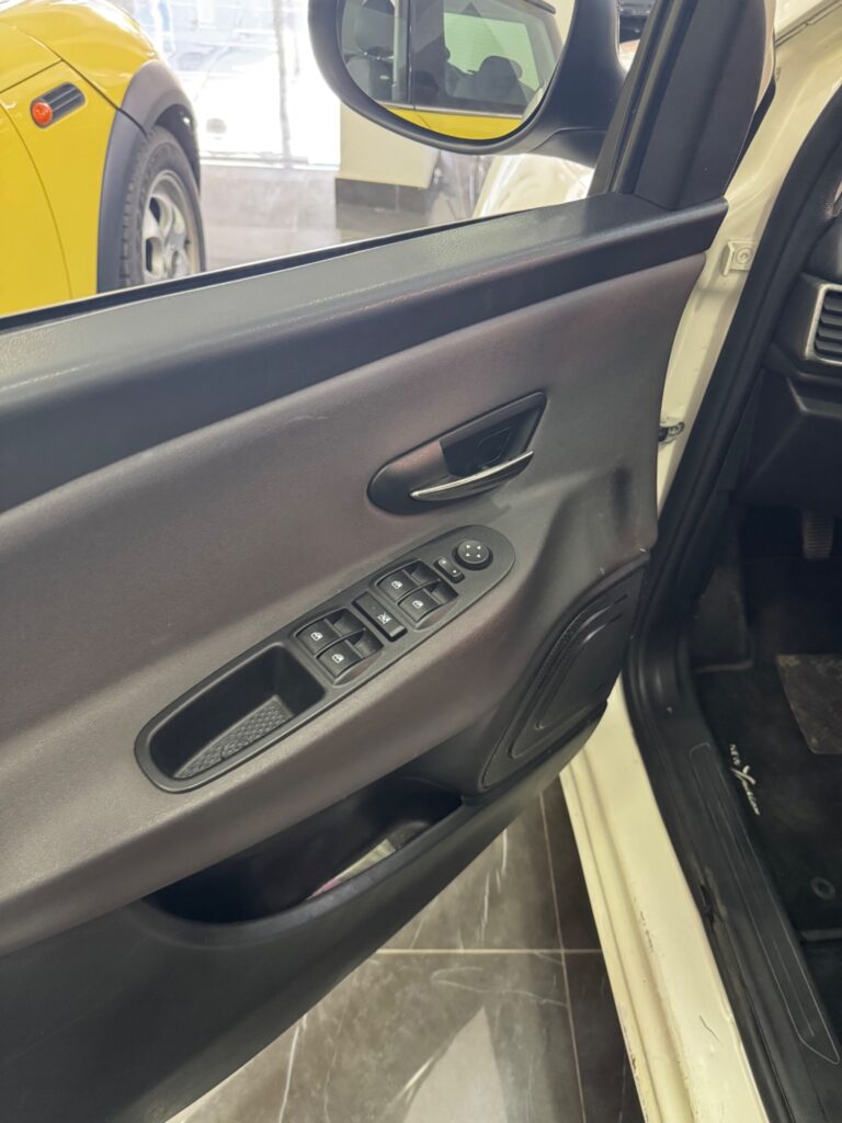Lancia ypsilon 1.3 diesel