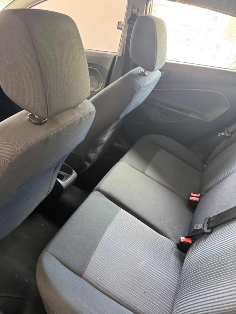 Ford fiesta 1.4 benzina gpl
