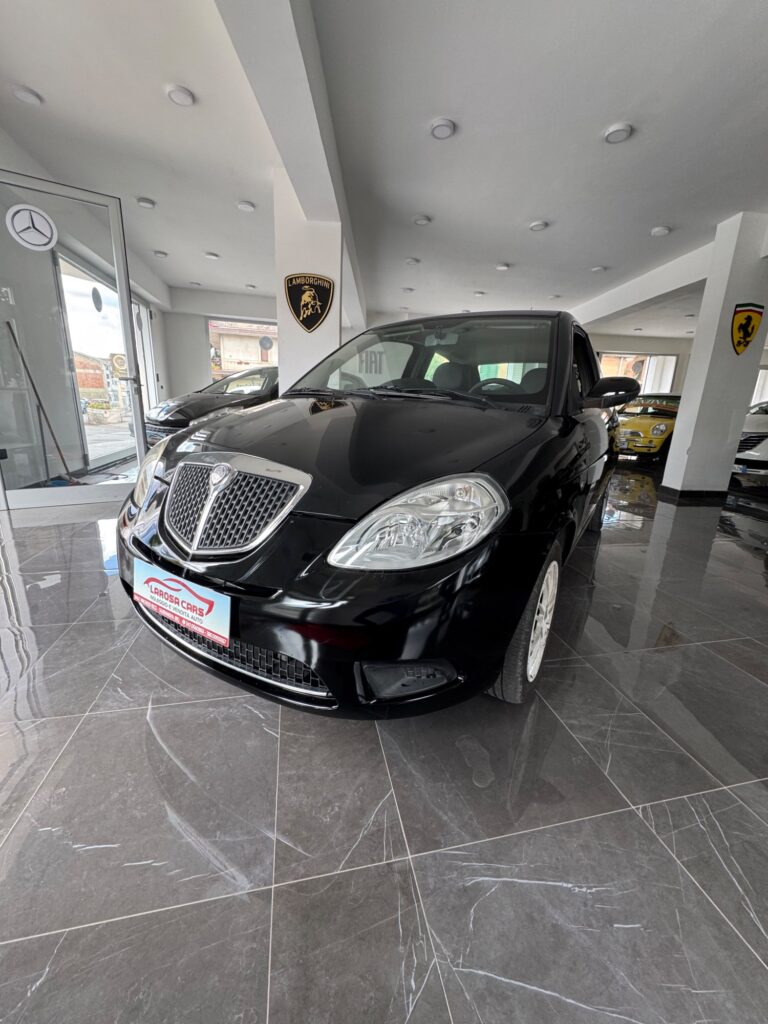Lancia ypsilon 1.3 diesel